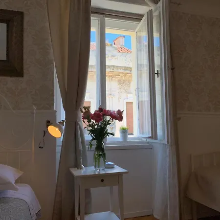 Mama's And Papa's Luxury سبليت