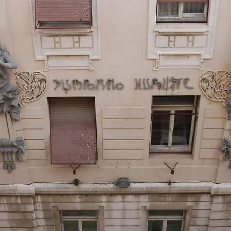 Penzion Mama's And Papa's Luxury