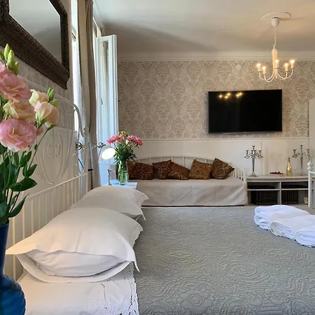 Penzion Mama's And Papa's Luxury 4*