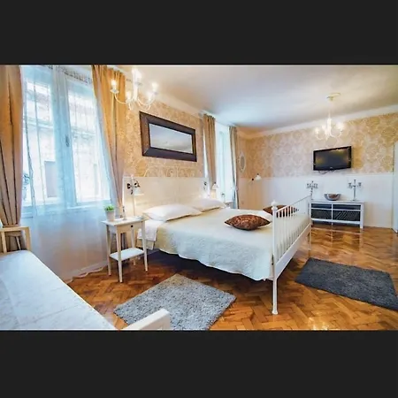 Mama's And Papa's Luxury 4*